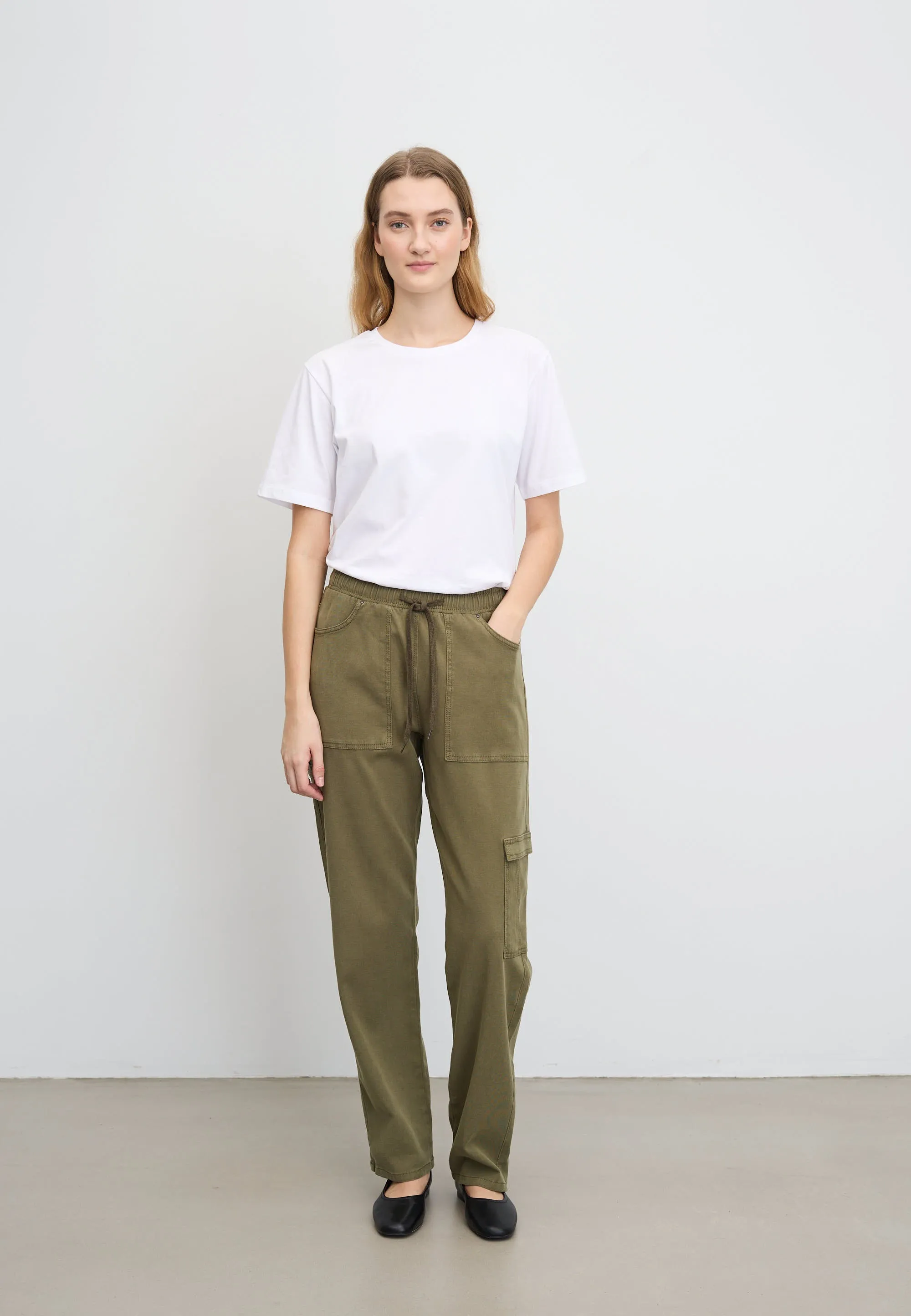 Ofelia Cargo Relaxed - Medium Length - Dried Olive